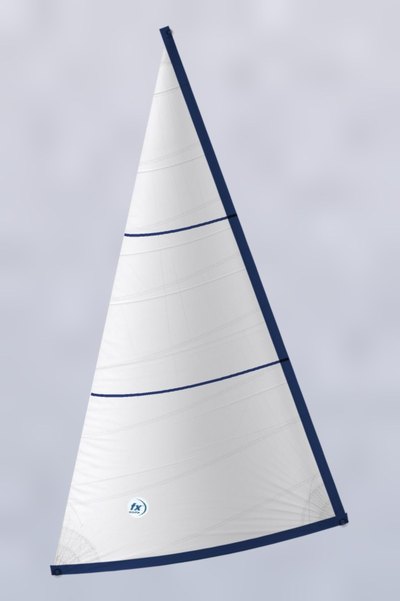 Catalina 25 135% Furling Genoa: white Dacron, cross-cut panels, navy Sunbrella UV cover on leech and foot Catalina 25 135% Furling Genoa: white Dacron, cross-cut panels, navy Sunbrella UV cover on leech and foot